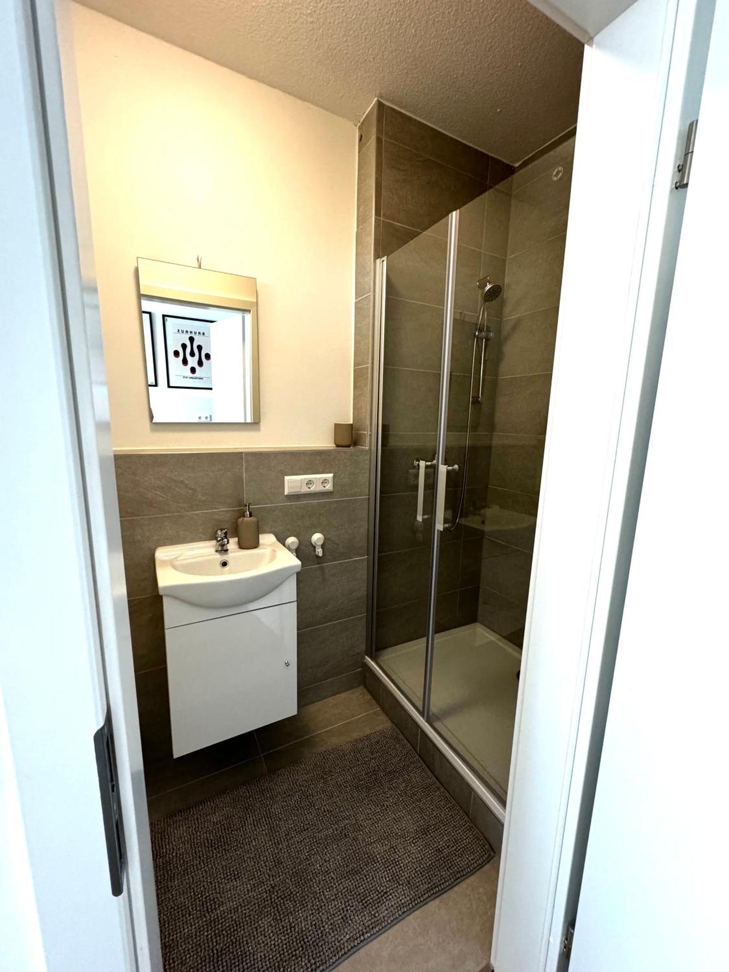 Room107 Im Herzen Von Ma Seckenheim City Airport City Airport Mannheim Exterior foto